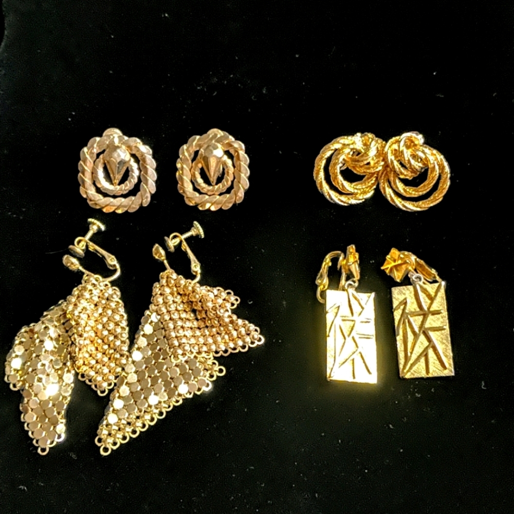 Lot 4 pairs VTG Clip earrings